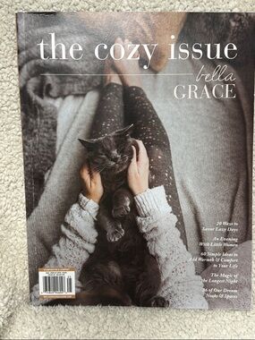 Bella Grace Special COSY Issue  Softcover Magazine.  2022. Like New!